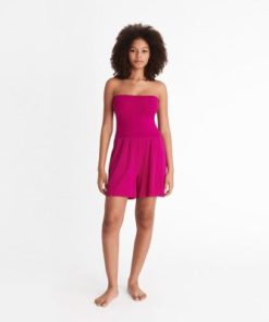 Praguevogue.shopcb0c65d520 2