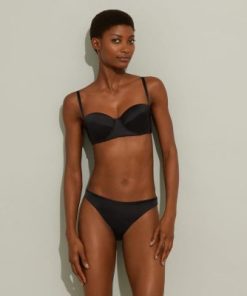 Praguevogue.shopcb9d445231 2