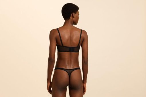 Praguevogue.shopcd272421df 3