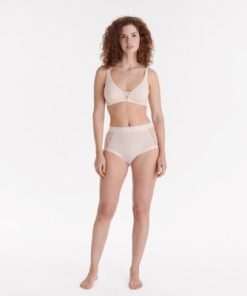 Praguevogue.shopd11624d40d 2