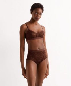 Praguevogue.shopd8441a3422 2