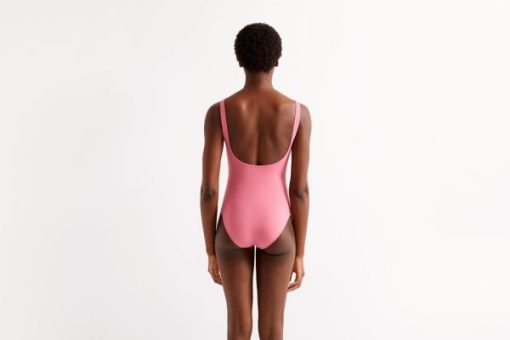 Praguevogue.shopdf91e93f47 2