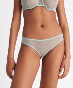 Praguevogue.shope04f21b592 1