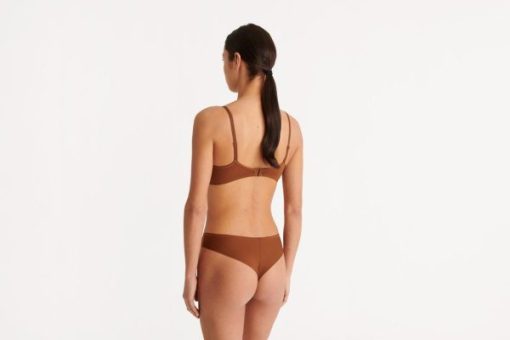 Praguevogue.shope252d93c7a 3