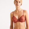 Praguevogue.shope3ee5f9338 1