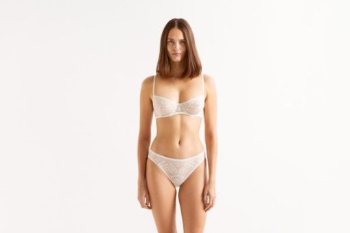 Praguevogue.shopefe99293ae 2