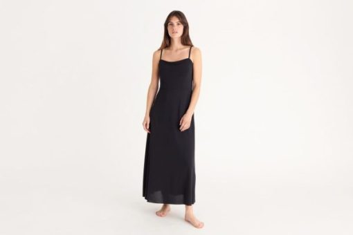 Praguevogue.shopf49b4c6238 1