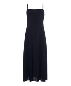 Praguevogue.shopf49b4c6238 5