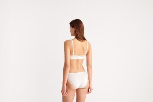 Praguevogue.shopf74748813d 3